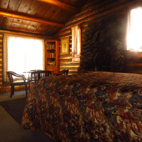 The Oriole Cabin, Paulina Lake Lodge, La Pine, OR