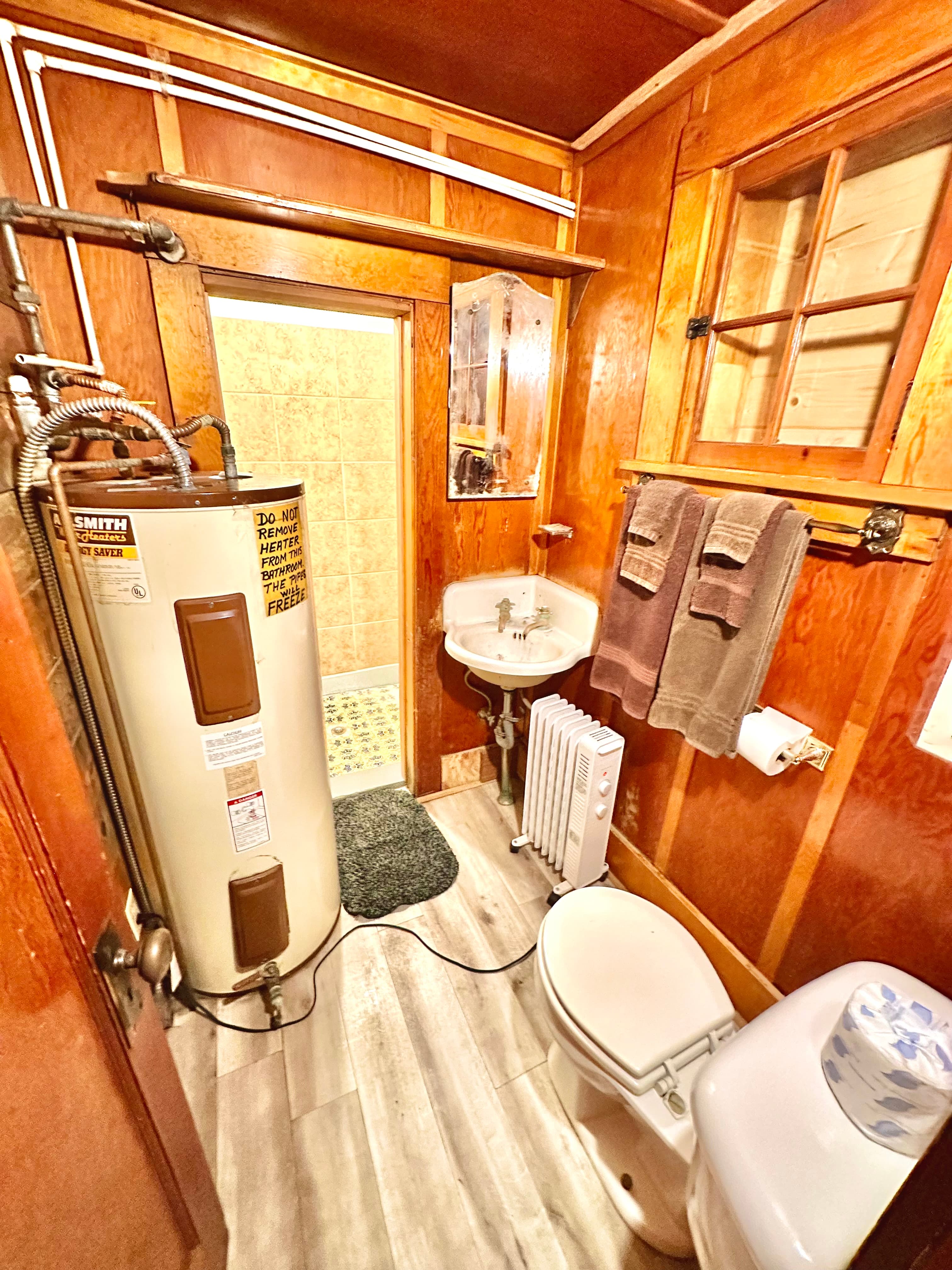 Original 'historic' bathroom